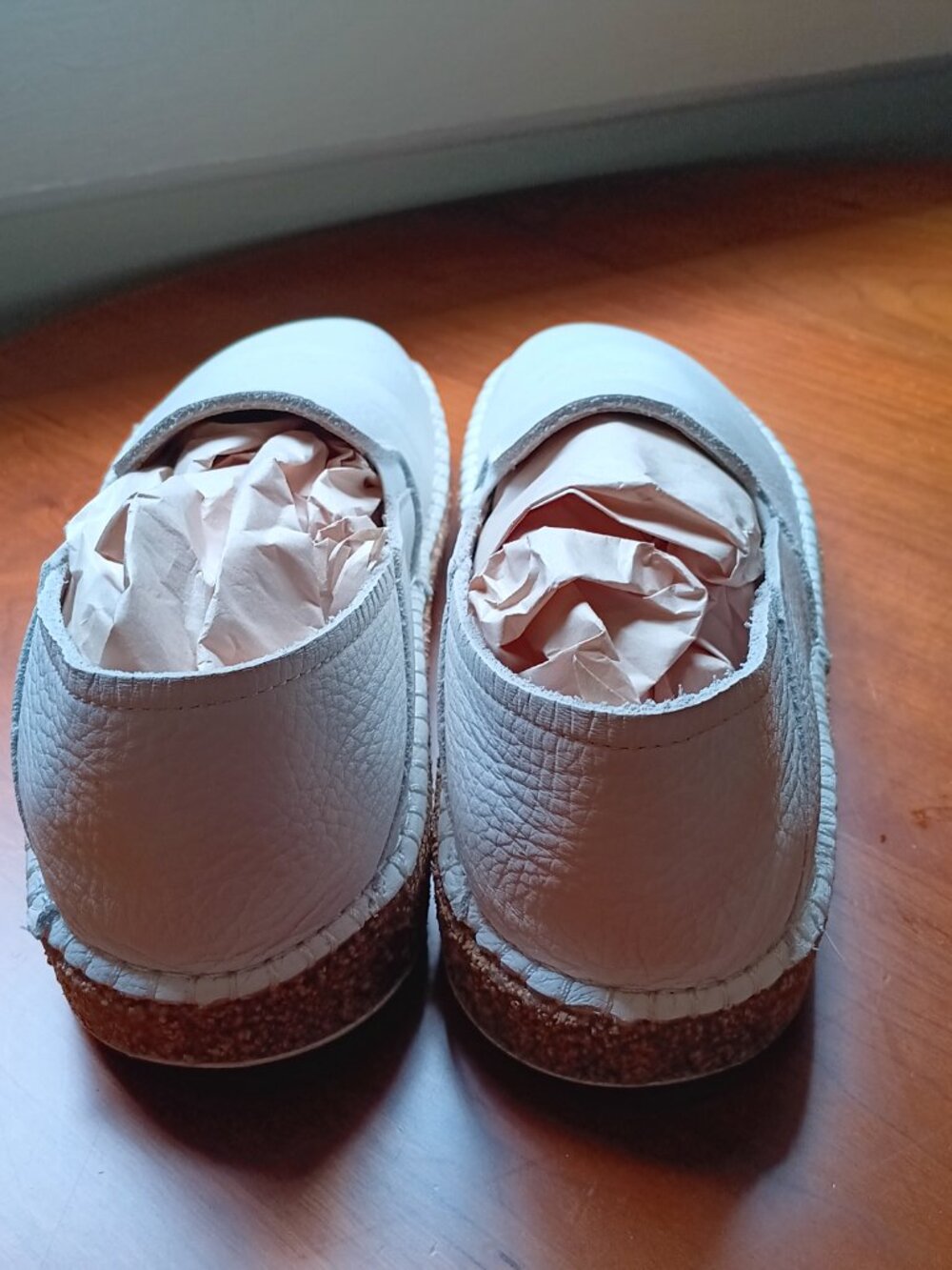 Birkenstock Pre-Loved UNISEX Pre-loved Classic White Leather Loafer Size 39 E - Picture 5 of 13